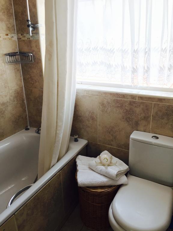 Edgware B&B Barnet Exteriör bild