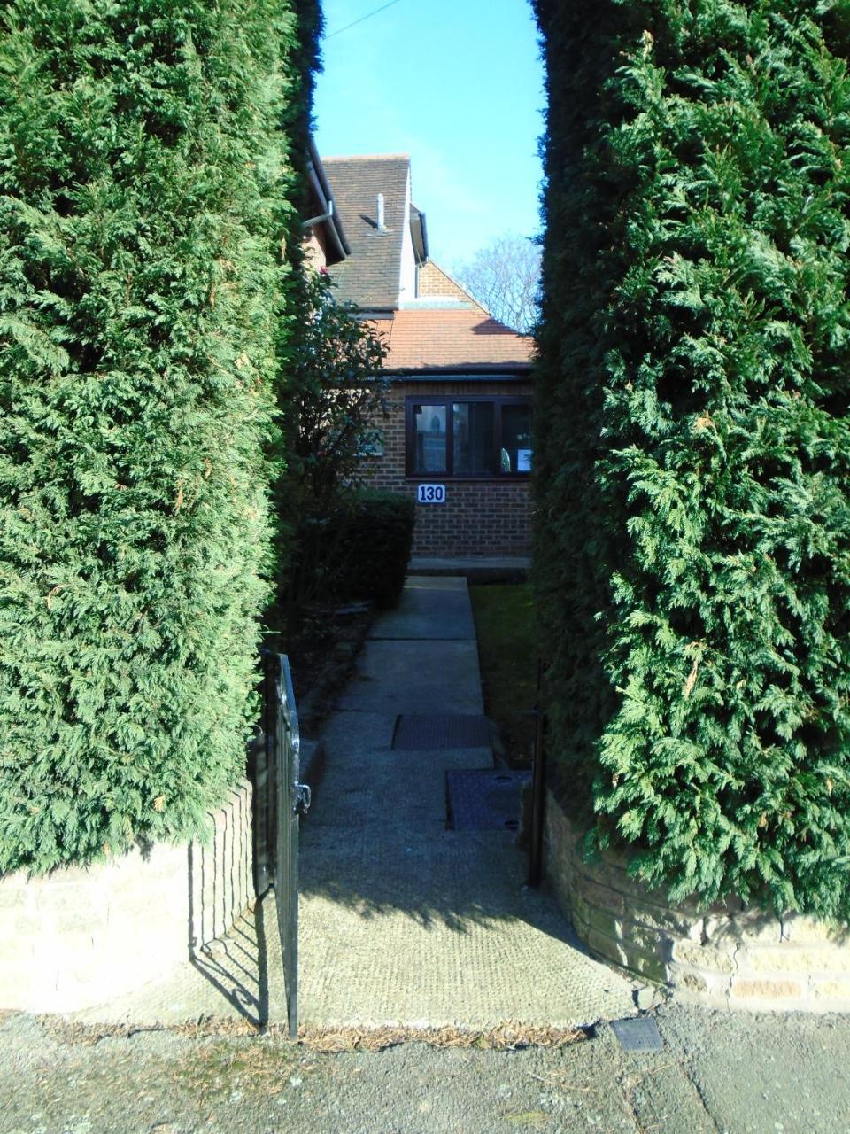 Edgware B&B Barnet Exteriör bild